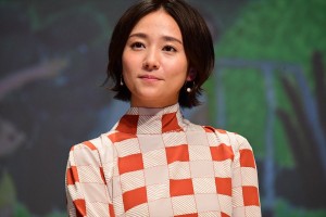 映画『体操しようよ』完成披露舞台挨拶に登壇した木村文乃