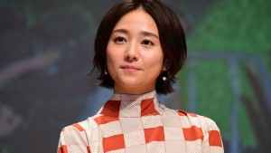 映画『体操しようよ』完成披露舞台挨拶に登壇した木村文乃