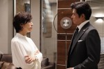 月9ドラマ『SUITS／スーツ』に出演する（左から）鈴木保奈美、織田裕二