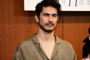 『黄昏流星群～人生折り返し、恋をした～』制作発表会に登壇した平井堅