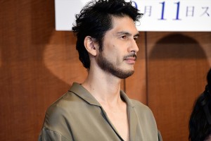 『黄昏流星群～人生折り返し、恋をした～』制作発表会に登壇した平井堅