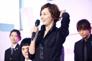 木曜ドラマ『リーガルＶ～元弁護士・小鳥遊翔子～』制作発表記者会見に登場した米倉涼子