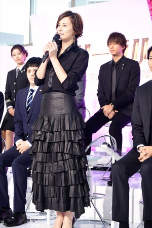 木曜ドラマ『リーガルＶ～元弁護士・小鳥遊翔子～』制作発表記者会見に登場した米倉涼子