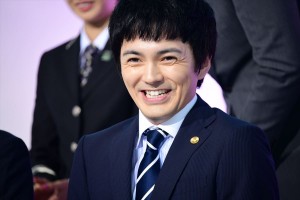 木曜ドラマ『リーガルＶ～元弁護士・小鳥遊翔子～』制作発表記者会見に登場した林遣都