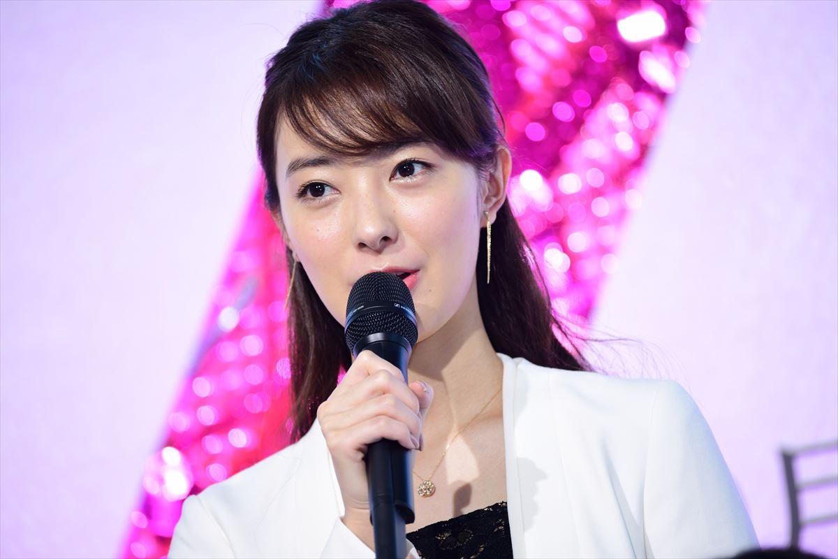 「軽くてびっくり！」米倉涼子、吉田沙保里にお姫様抱っこされてご満悦