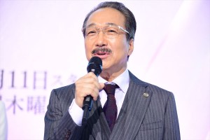 木曜ドラマ『リーガルＶ～元弁護士・小鳥遊翔子～』制作発表記者会見に登場した小日向文世