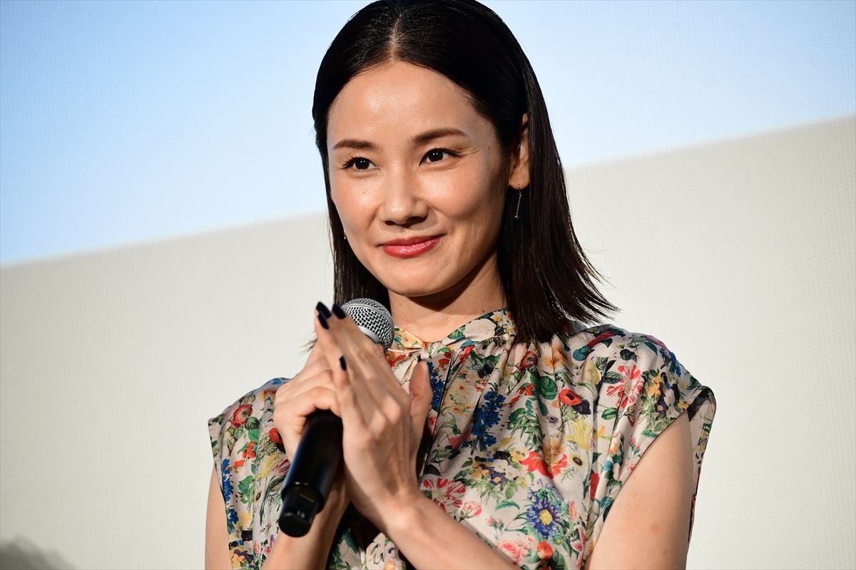 吉田羊、最も大切な写真を明かす「人を愛することを教えてもらった」