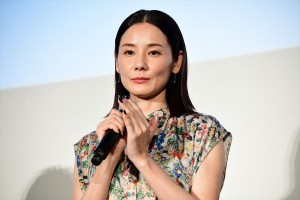 映画『ハナレイ・ベイ』プレミア上映会に登壇した吉田羊