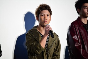 映画『あの頃、君を追いかけた』初日舞台挨拶に登壇した佐久本宝