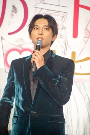 映画『あのコの、トリコ。』初日舞台挨拶に登壇した吉沢亮