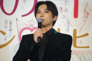 映画『あのコの、トリコ。』初日舞台挨拶に登壇した吉沢亮