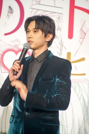 映画『あのコの、トリコ。』初日舞台挨拶に登壇した吉沢亮