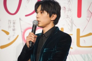 映画『あのコの、トリコ。』初日舞台挨拶に登壇した吉沢亮