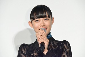 映画『パーフェクトワールド 君といる奇跡』公開記念舞台挨拶に登壇した杉咲花