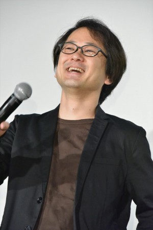 映画『パーフェクトワールド 君といる奇跡』公開記念舞台挨拶に登壇した柴山健次監督