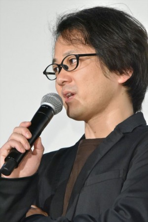 映画『パーフェクトワールド 君といる奇跡』公開記念舞台挨拶に登壇した柴山健次監督