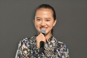 映画『デイアンドナイト』完成披露報告会見に登壇した清原果耶