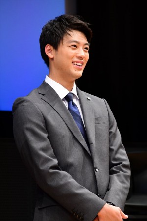 『下町ロケット』完成披露特別試写会＆舞台挨拶に登場した竹内涼真