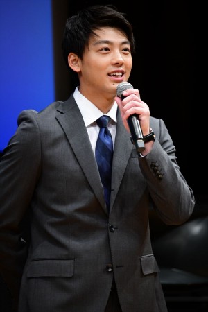 『下町ロケット』完成披露特別試写会＆舞台挨拶に登場した竹内涼真