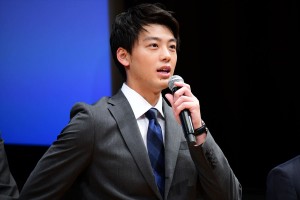 『下町ロケット』完成披露特別試写会＆舞台挨拶に登場した竹内涼真