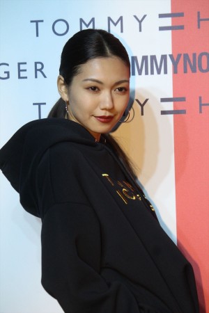 「TOMMY HILFIGER PRESENTS TOKYO ICONS」イベントに登場した二階堂ふみ
