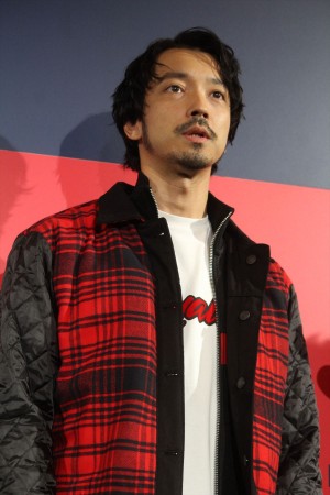 「TOMMY HILFIGER PRESENTS TOKYO ICONS」イベントに登場した金子ノブアキ