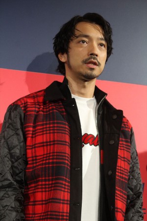 「TOMMY HILFIGER PRESENTS TOKYO ICONS」イベントに登場した金子ノブアキ