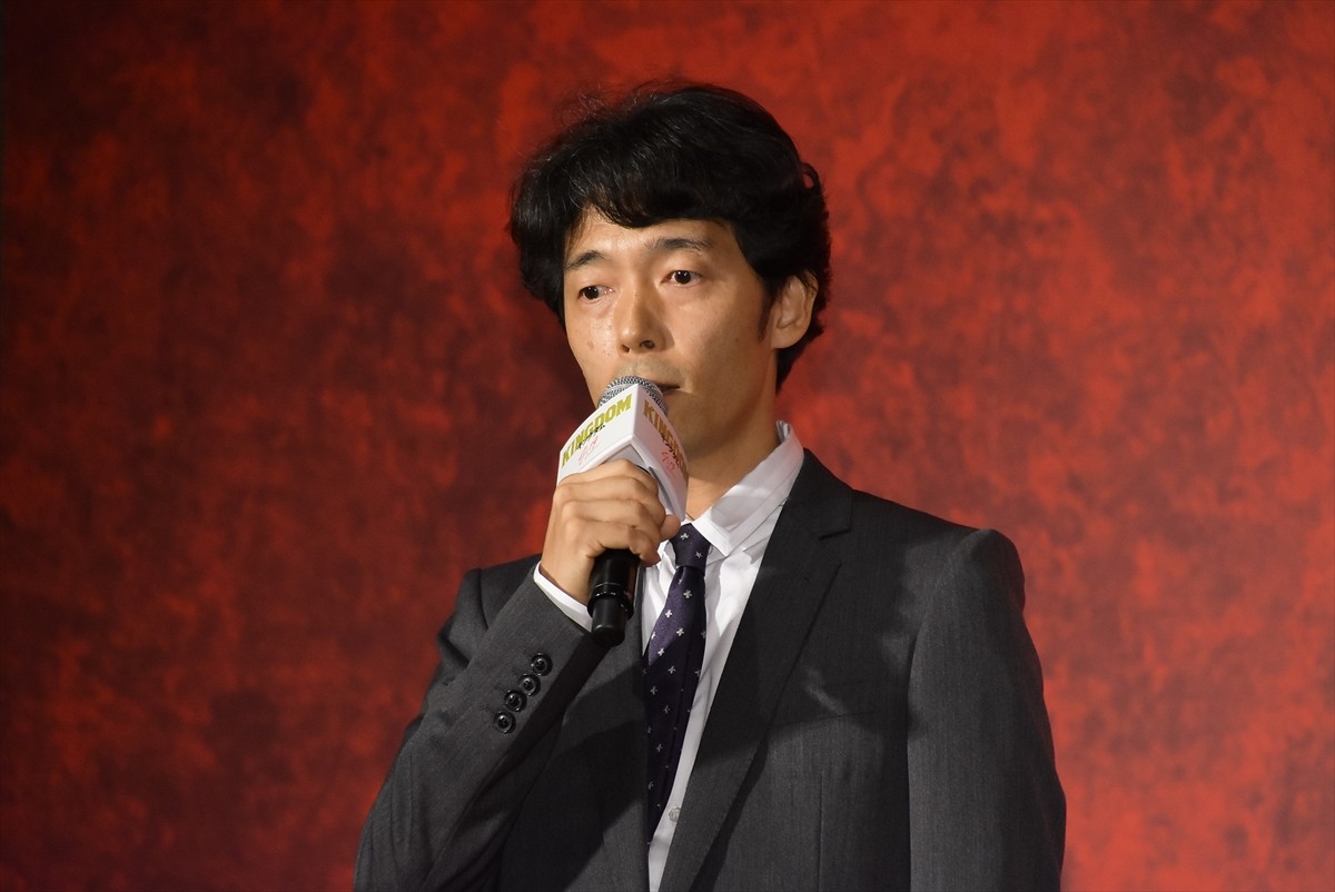 山崎賢人、映画『キングダム』で「死ぬ気」 吉沢亮、長澤まさみも出演