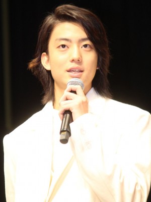 映画『ういらぶ。』完成披露試写会に登壇した伊藤健太郎