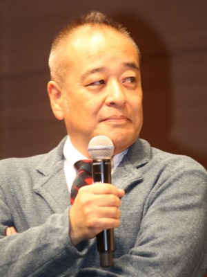 映画『ういらぶ。』完成披露試写会に登壇した佐藤祐市監督