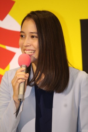 『ハラスメントゲーム』完成披露試写＆記者会見に登場した広瀬アリス