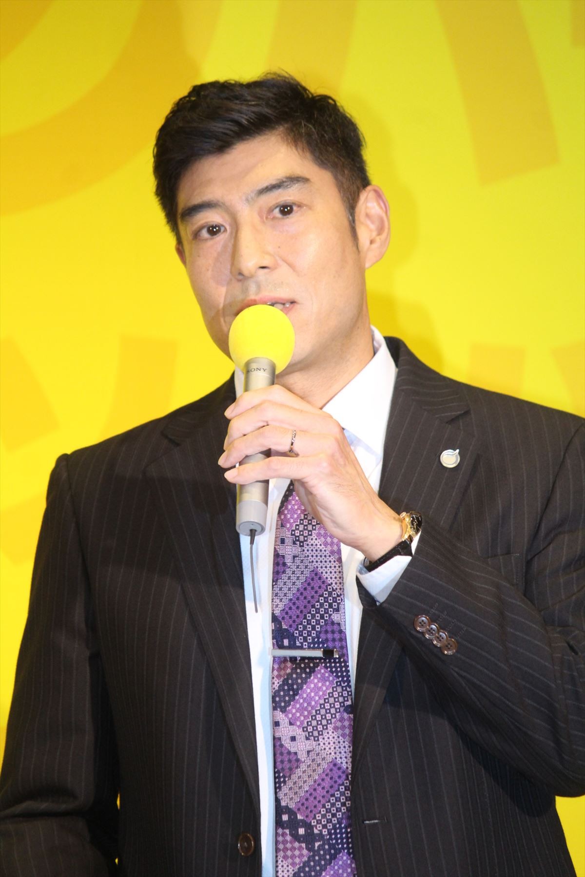 唐沢寿明ら“昭和生まれのおじさん”たち、自由すぎるハラスメント会見