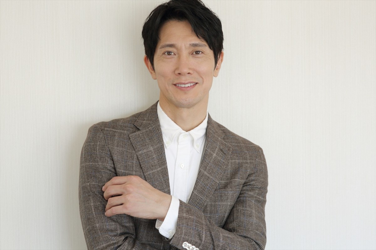 佐々木蔵之介、“黄昏世代”は「もうちょっと立派な大人と思いきや…」