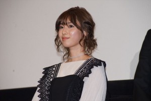 映画『栞』完成披露舞台挨拶に登壇した白石聖