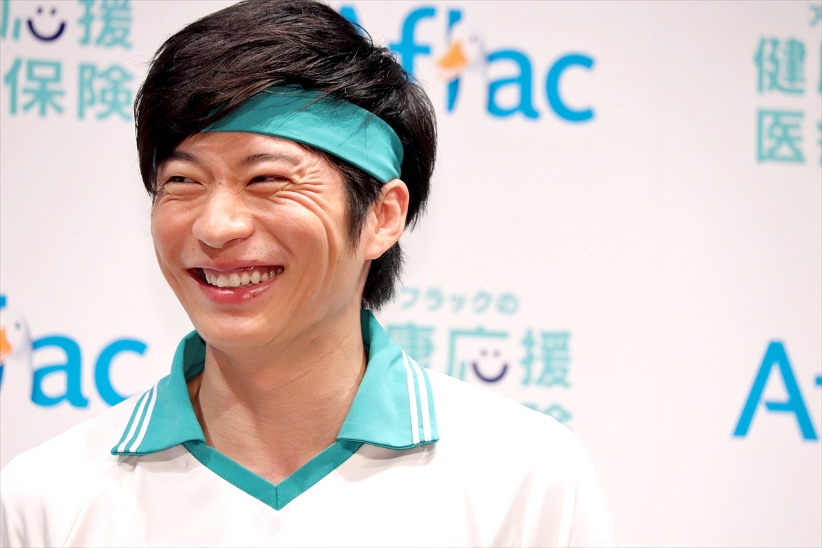 田中圭、橋本環奈のご褒美“あ～ん”に「恥ずかしい」と照れ笑い