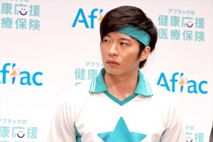 「アフラックの健康応援医療保険」商品発表会に登壇した田中圭
