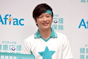 「アフラックの健康応援医療保険」商品発表会に登壇した田中圭
