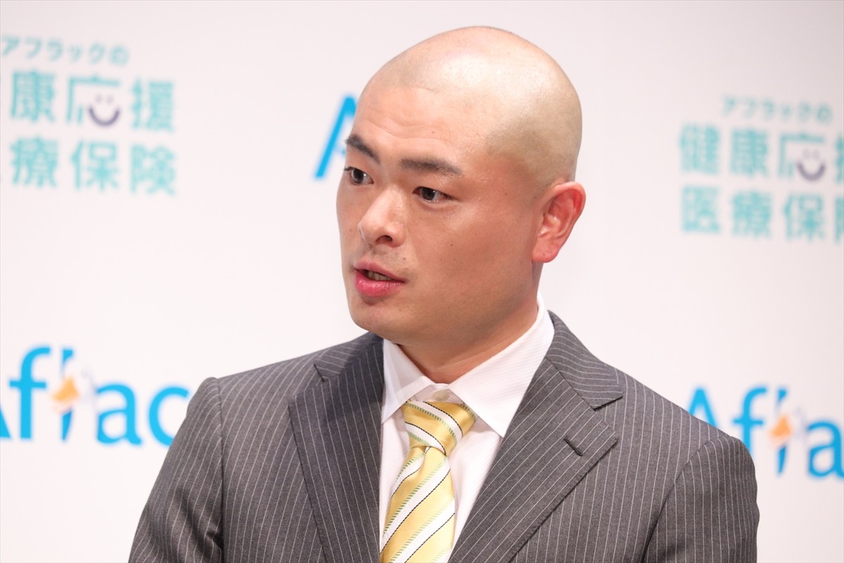 田中圭、橋本環奈のご褒美“あ～ん”に「恥ずかしい」と照れ笑い