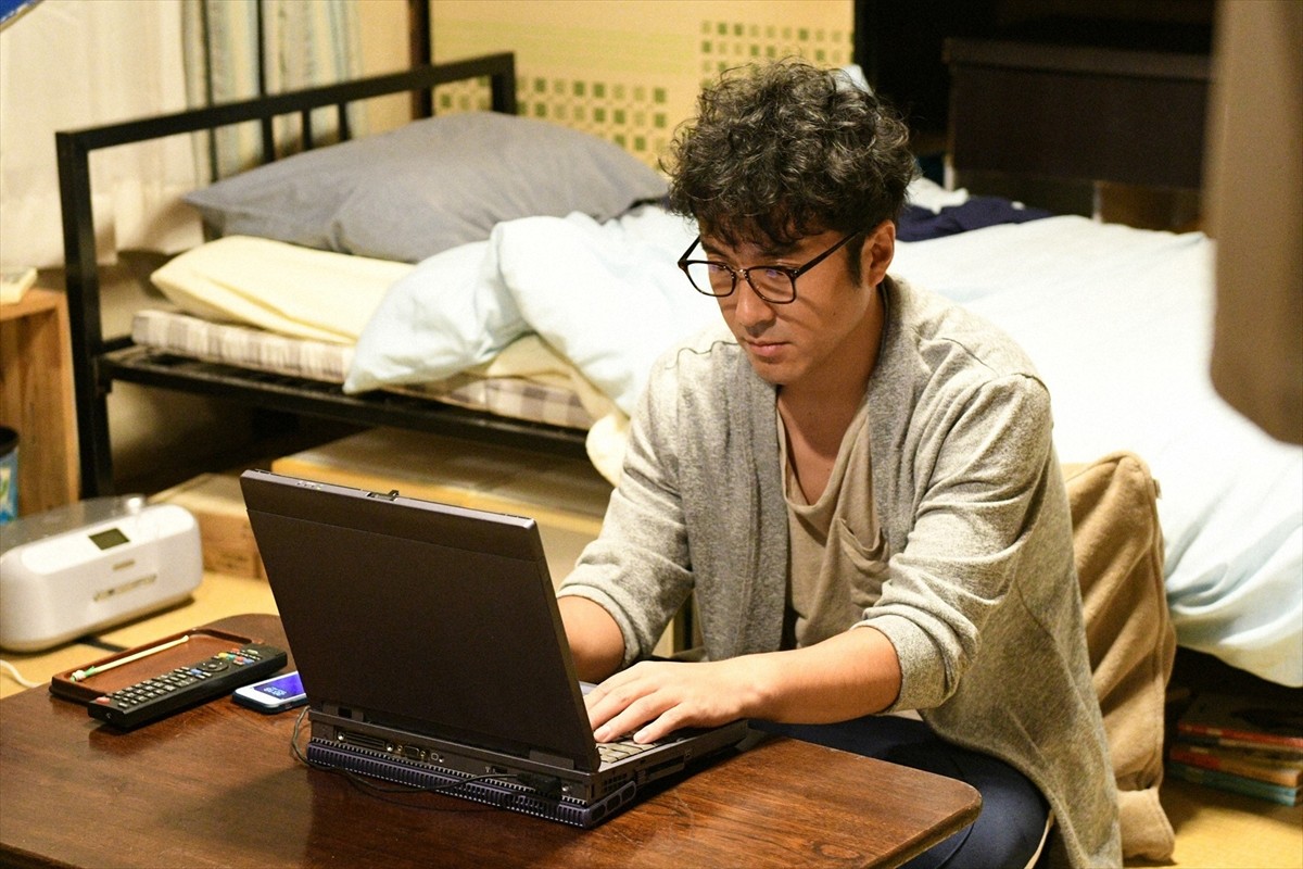 今夜『大恋愛～僕を忘れる君と』、戸田恵梨香＆ムロツヨシが運命の出逢い