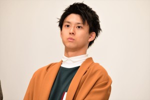 映画『走れ！T校バスケット部』プレミア試写会に登場した鈴木勝大