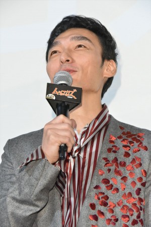 映画『ムタフカズ』初日舞台挨拶に登壇した草なぎ剛