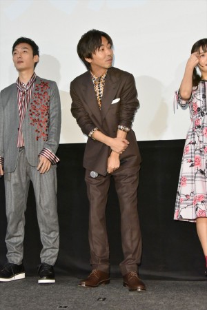 映画『ムタフカズ』初日舞台挨拶に登壇した柄本時生