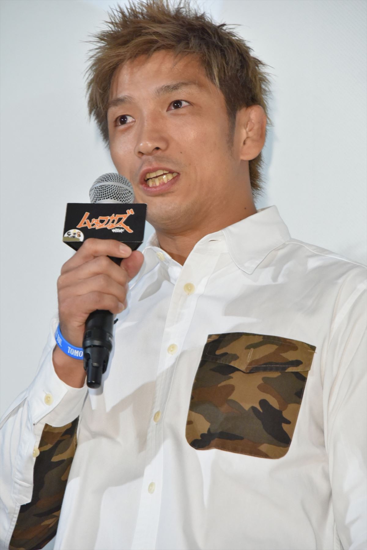 草なぎ剛、出演アニメ映画のUSA進出を“いいねダンス”で祝福
