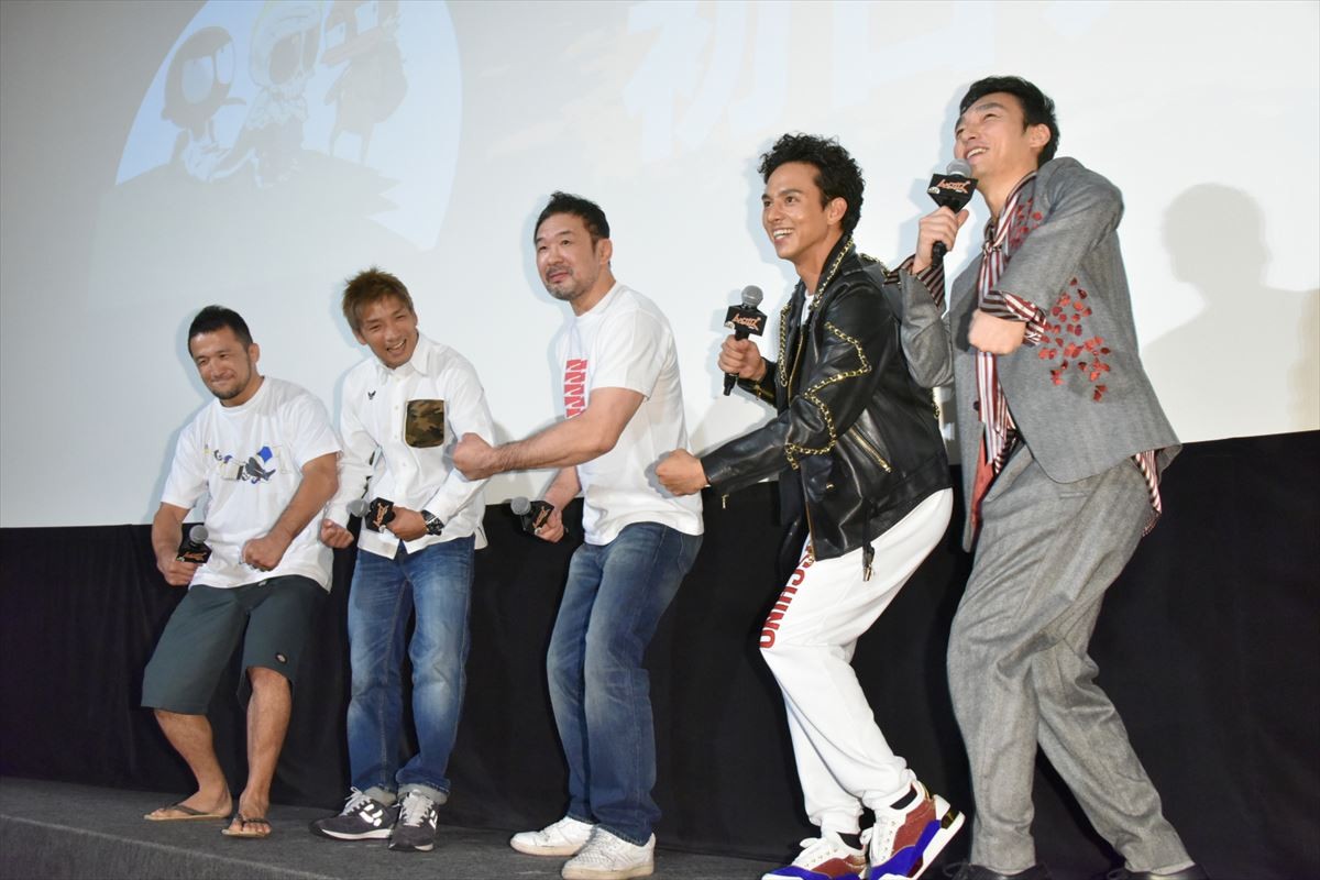 草なぎ剛、出演アニメ映画のUSA進出を“いいねダンス”で祝福