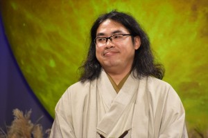 映画『ドラえもん　のび太の月面探査記』製作発表会見に登壇した中岡創一（ロッチ）