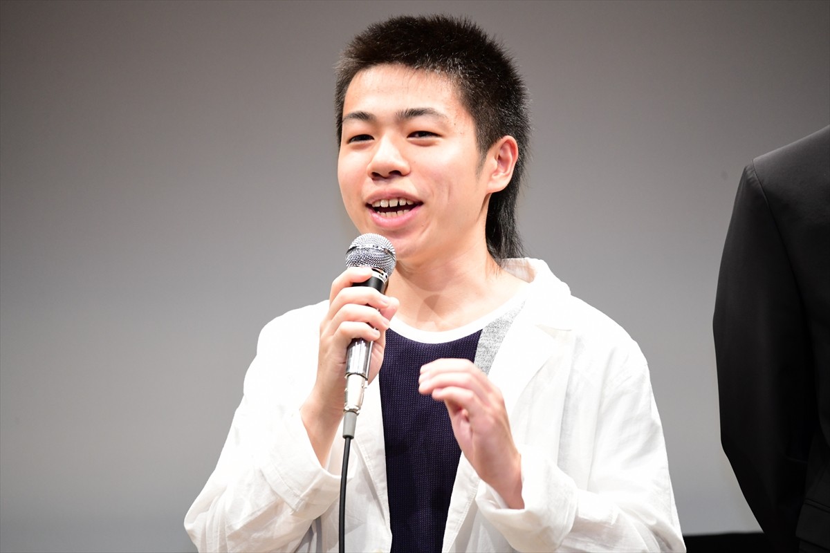 磯村勇斗、19歳監督を笑顔でイジる「切なさとかが何もない」