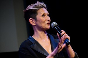 映画『バルバラ ～セーヌの黒いバラ～』公開記念イベントに登場した夏木マリ