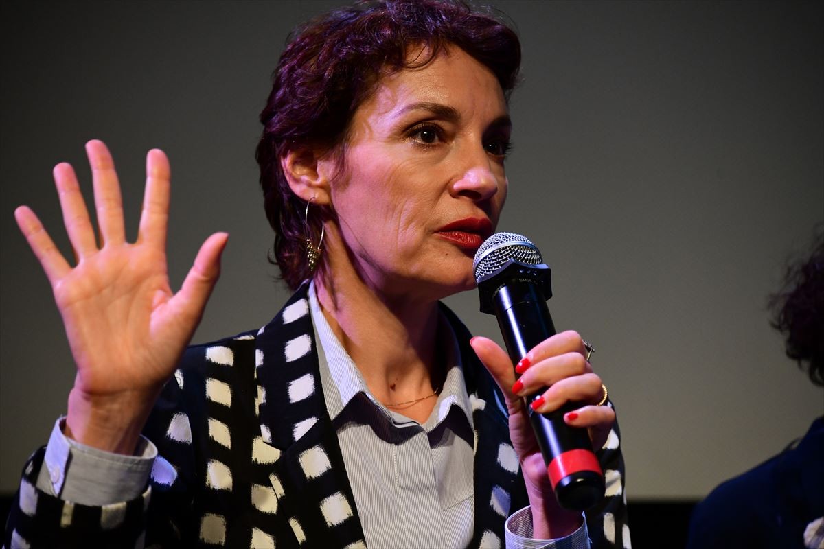 夏木マリ、仏女優に自身を売り込み　国民的歌手バルバラの魅力も語る