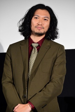 映画『かぞくいろ‐RAILWAYS わたしたちの出発‐』完成披露試写会に登壇した青木崇高