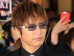 【写真】GACKT、和田アキ子に“捕獲”される